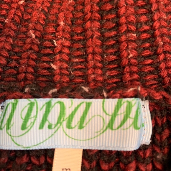 Red and black open women’s cardigan sweater! Dina be. Size- medium! Gently worn - Picture 4 of 9